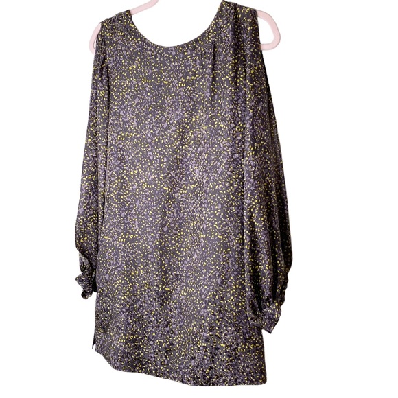 Elizabeth and James Silk Floral Off Shoulder Slit Mini Dress with pockets Size 4 - Picture 10 of 13